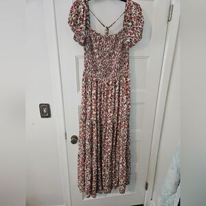 She &  Sky maxi dress. Floral pattern